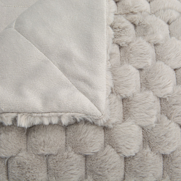 plaid diana - couleur gris clair- 130 x 170 cm - matière douce velours - cades