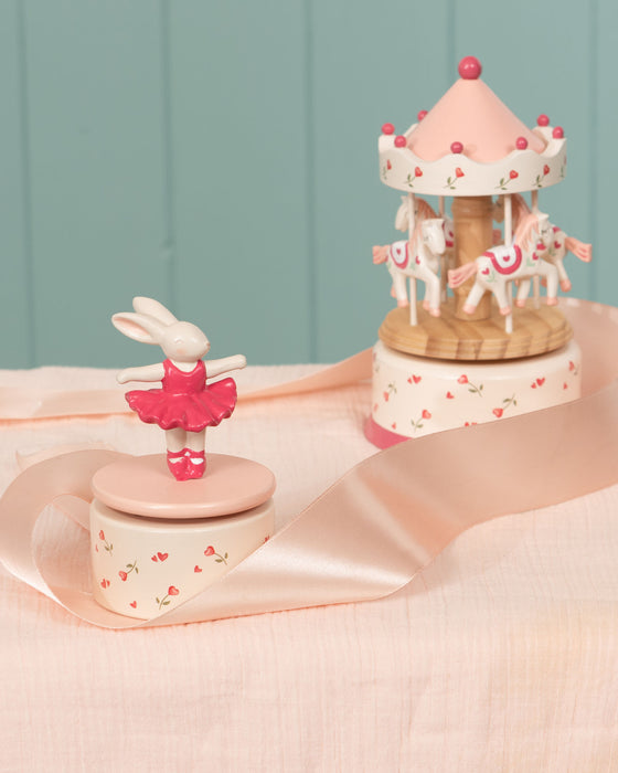 boite à musique enfant - carrousel - cœur - pastel multicolore - bois mdf - cades design - amadeus enfant