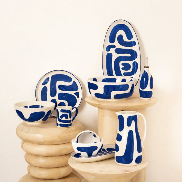 saladier LULLI 26 cm - grès - fond blanc et motif bleu foncé - table passion