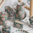 mug cottage - coffret cadeau de 4 mugs - grès - 36 cl - diamètre 12.5 cm hauteur 8 cm -  décor relief fleurs rouges et blanches  - TABLE PASSION