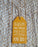Plaque Message - à suspendre - Personnalisée - jaune safran - Dans les Monts du Lyonnais, on aime ... - mdf peint - SOPHIE JANIERE
