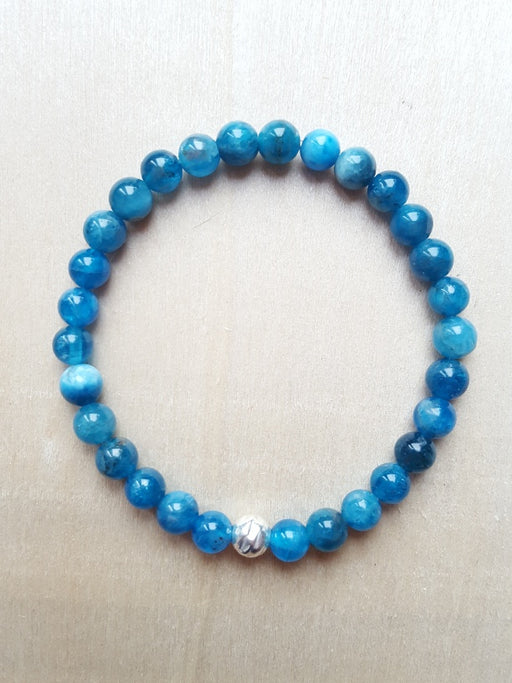 Bracelet de pierres véritables d'Apatite bleue - 6 mm - Chakra Gorge  - Bleu